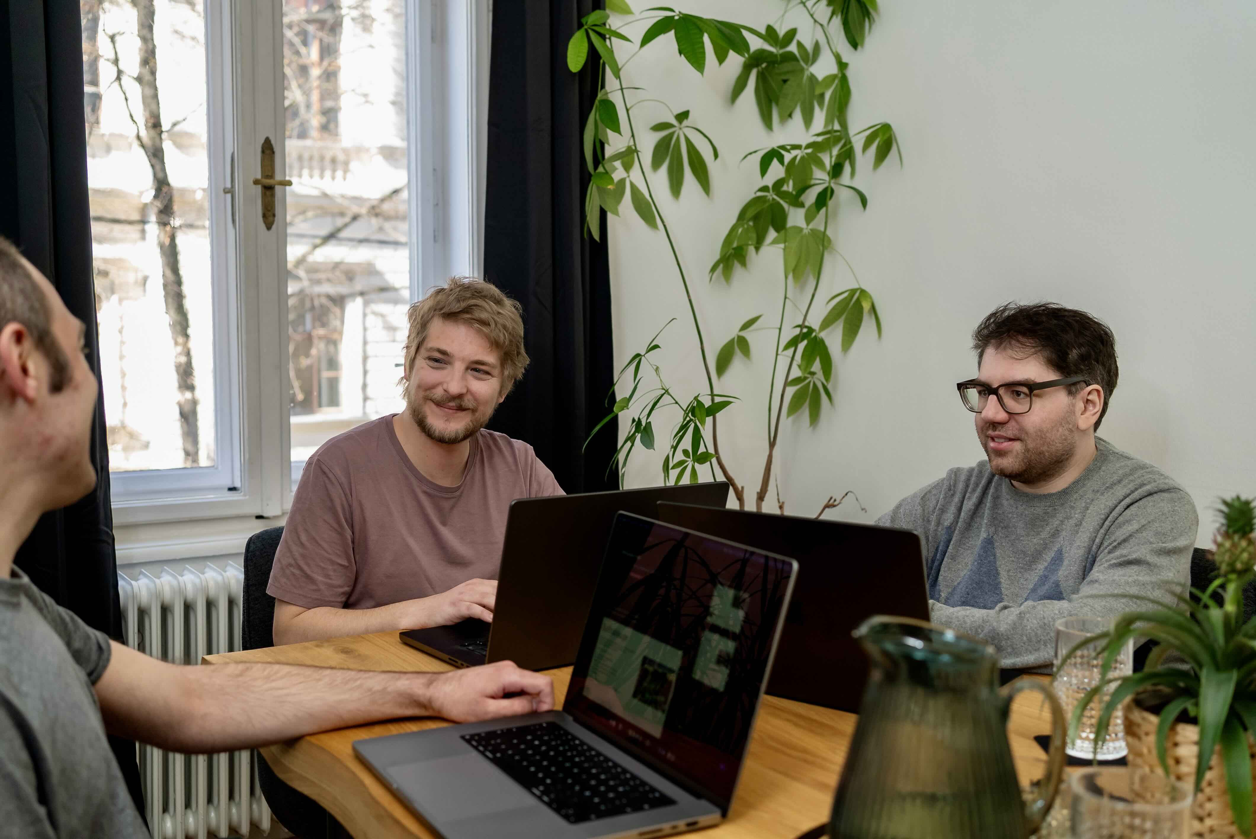 Teammeeting bei Studio Helga